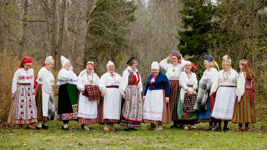 Selle aasta suvel lõpetas Harjumaa muuseumis rahvarõivakooli juba teine lend.