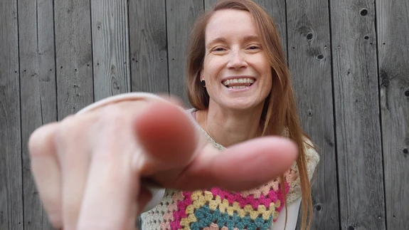 Kuhugi kuulumisest, kudumisklubist ja rahvuslikest rõivastest