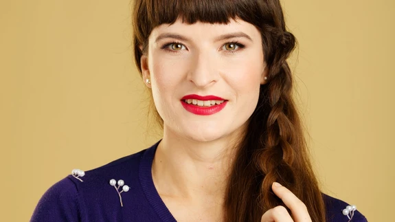 Pärlitega tikitud lumemarjad.